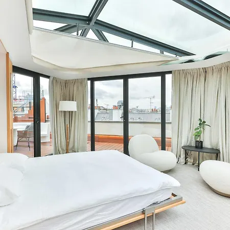 Exclusive Multi Purpose Space With Large Terrace Appartamento *